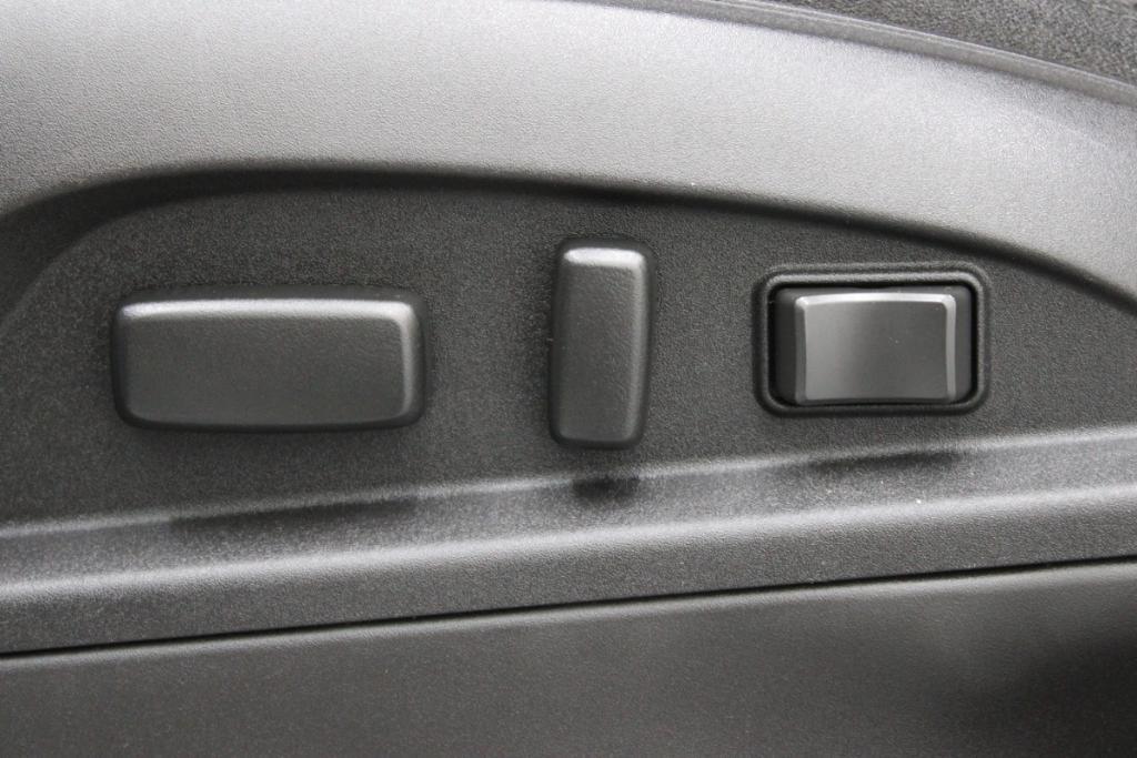 used 2016 Chevrolet Equinox car, priced at $13,488