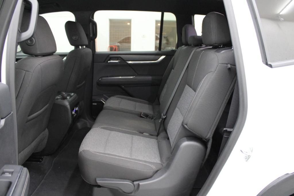 used 2025 GMC Acadia car, priced at $31,988