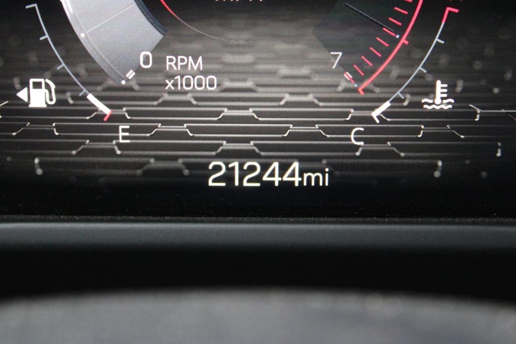 used 2025 GMC Acadia car, priced at $31,988