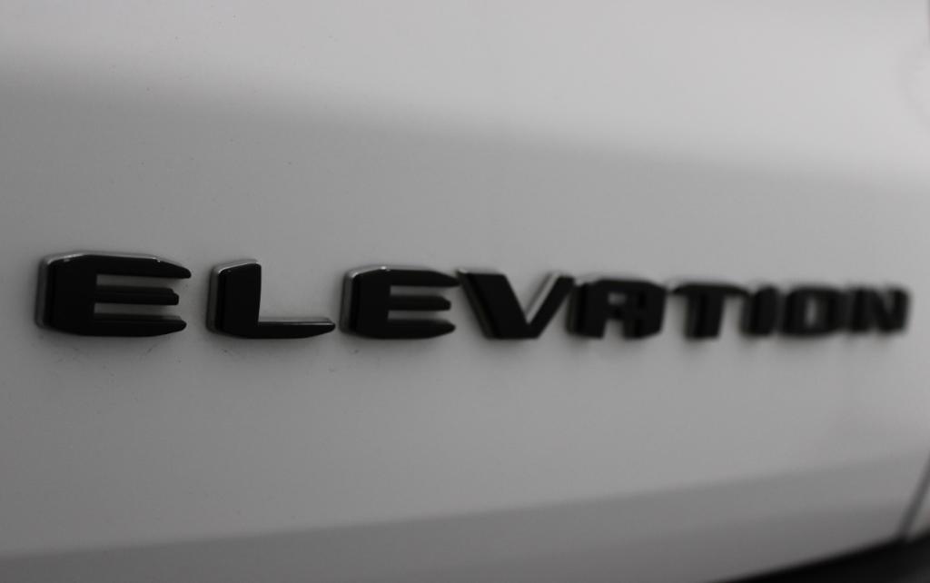 used 2025 GMC Acadia car, priced at $31,988