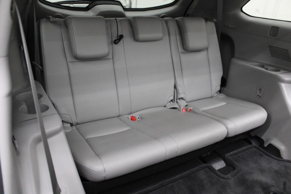 used 2017 Toyota Highlander Hybrid car, priced at $23,988