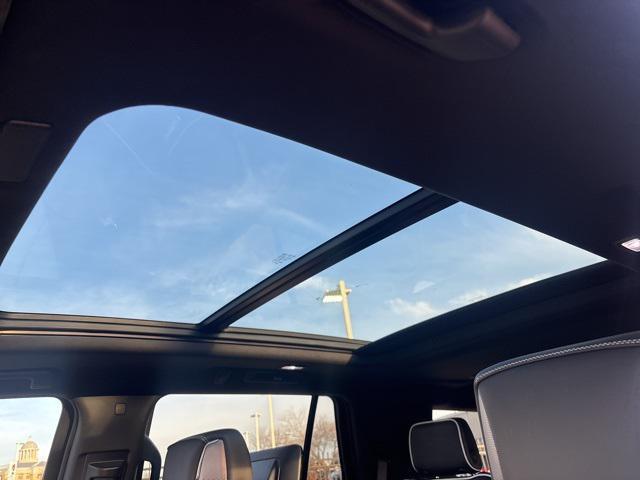 used 2025 GMC Yukon car, priced at $88,555