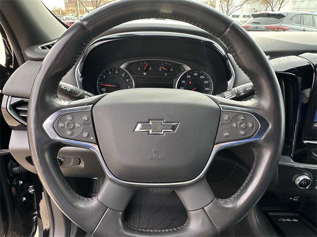 used 2022 Chevrolet Traverse car, priced at $27,499