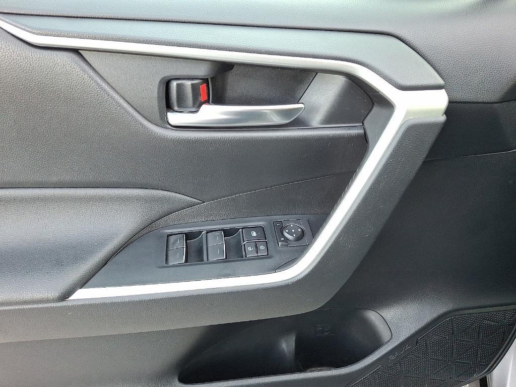 used 2022 Toyota RAV4 car, priced at $26,997