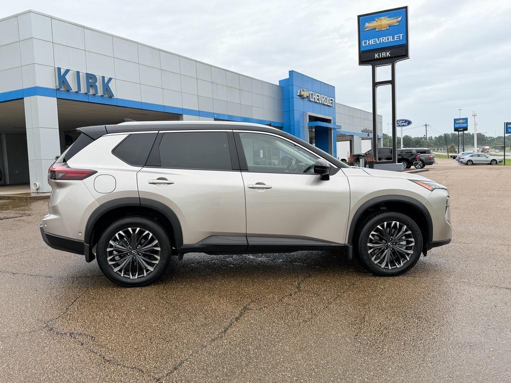 used 2025 Nissan Rogue car, priced at $34,900