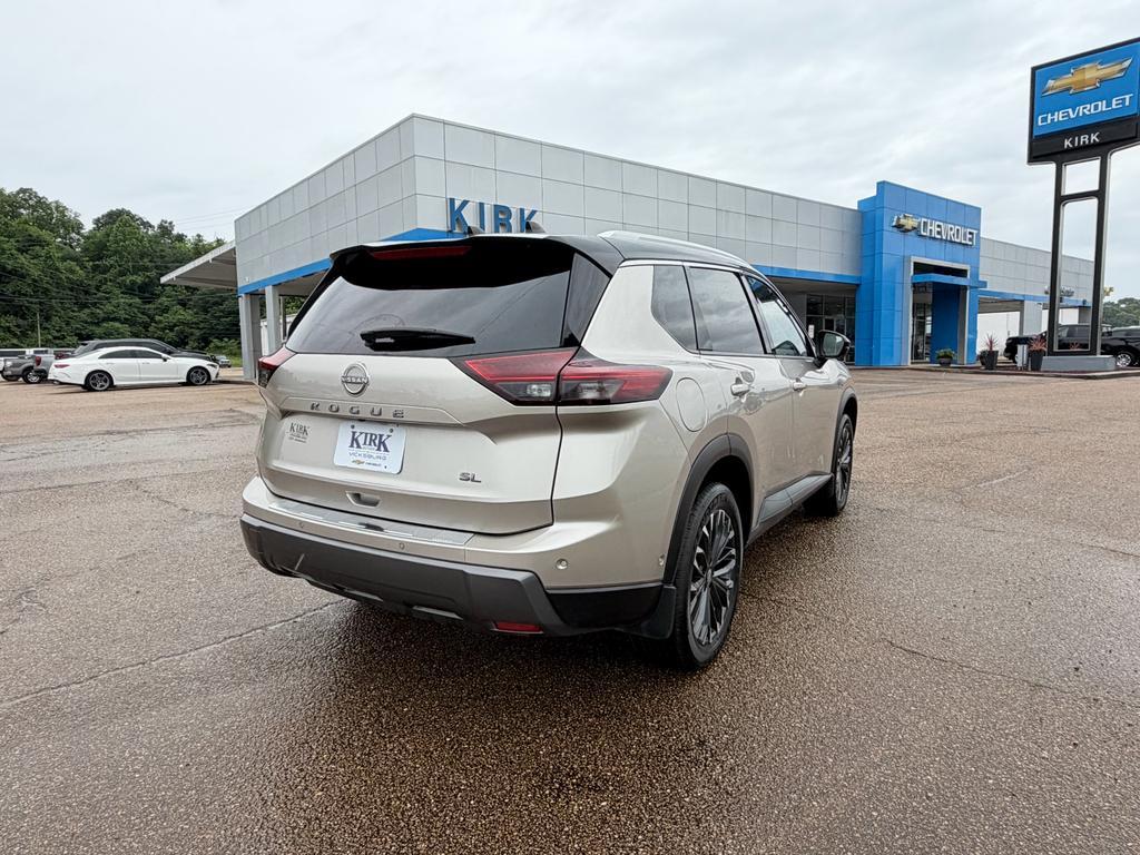 used 2025 Nissan Rogue car, priced at $34,900