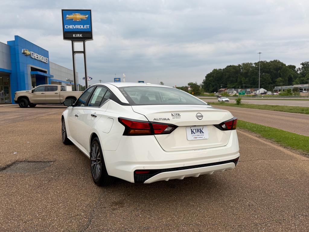 used 2025 Nissan Altima car, priced at $24,900