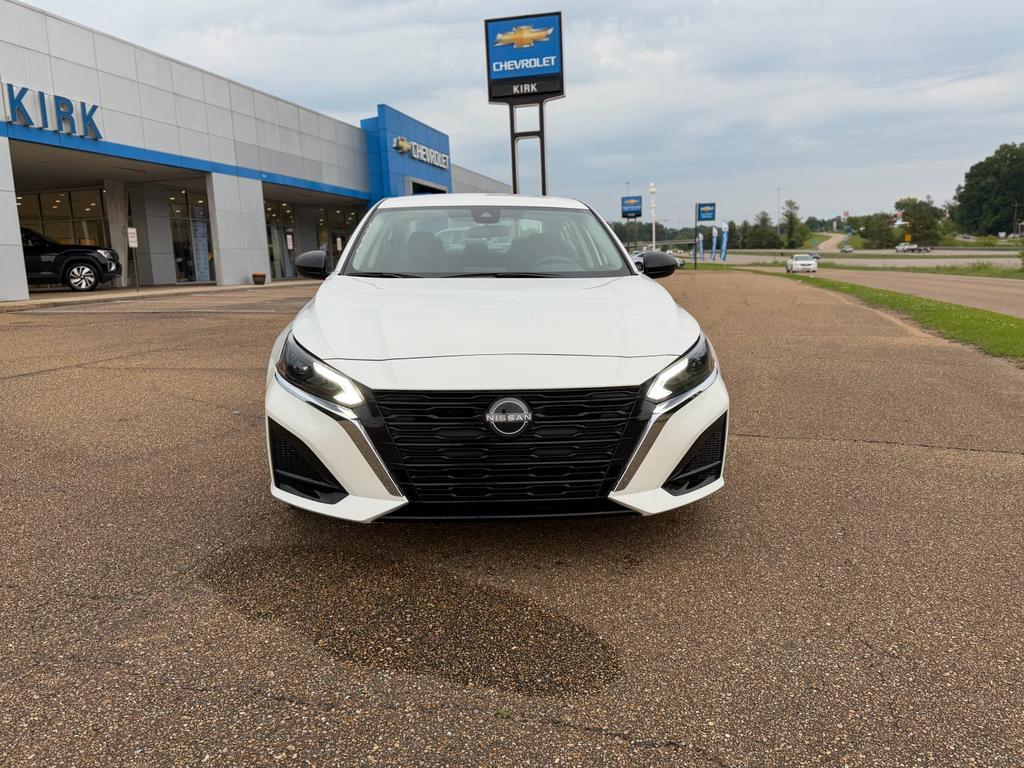 used 2025 Nissan Altima car, priced at $24,900