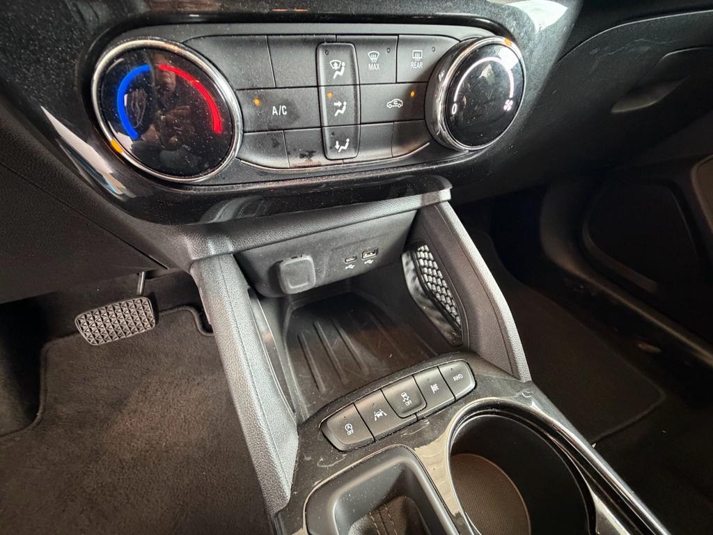 used 2025 Chevrolet TrailBlazer car, priced at $26,900
