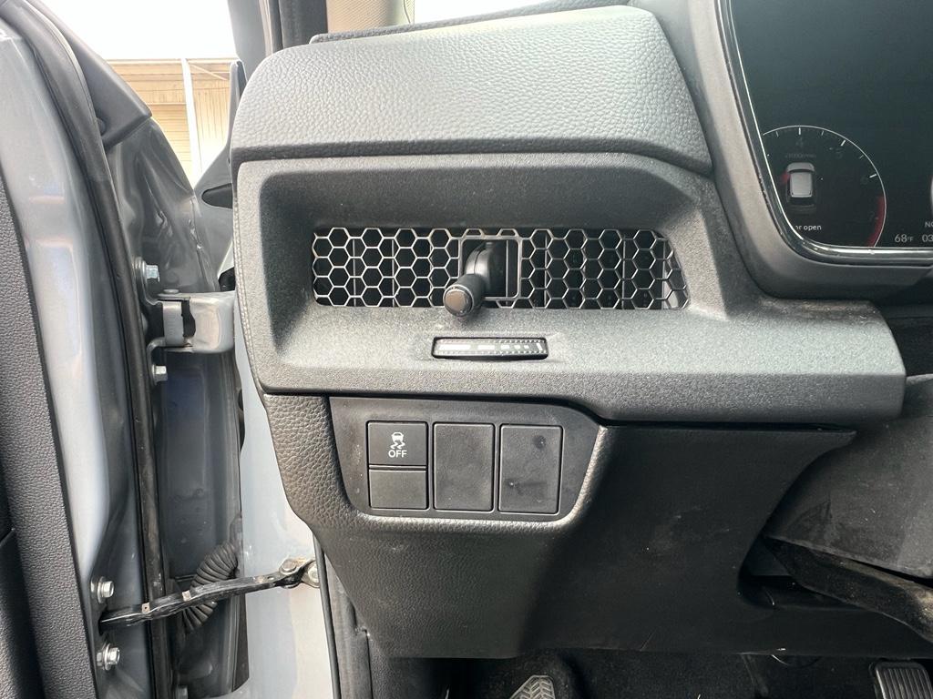 used 2025 Honda CR-V car, priced at $31,900