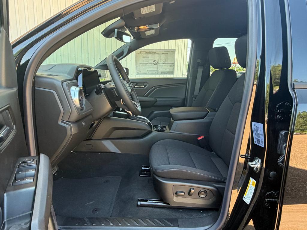 new 2026 Chevrolet Colorado car, priced at $38,135