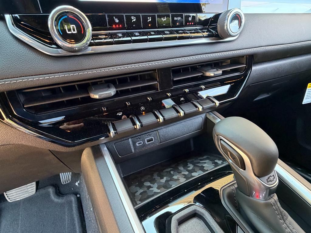 new 2026 Chevrolet Colorado car, priced at $38,135