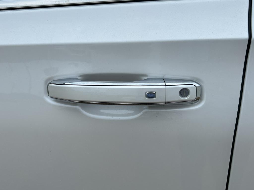 new 2025 Chevrolet Tahoe car, priced at $81,477