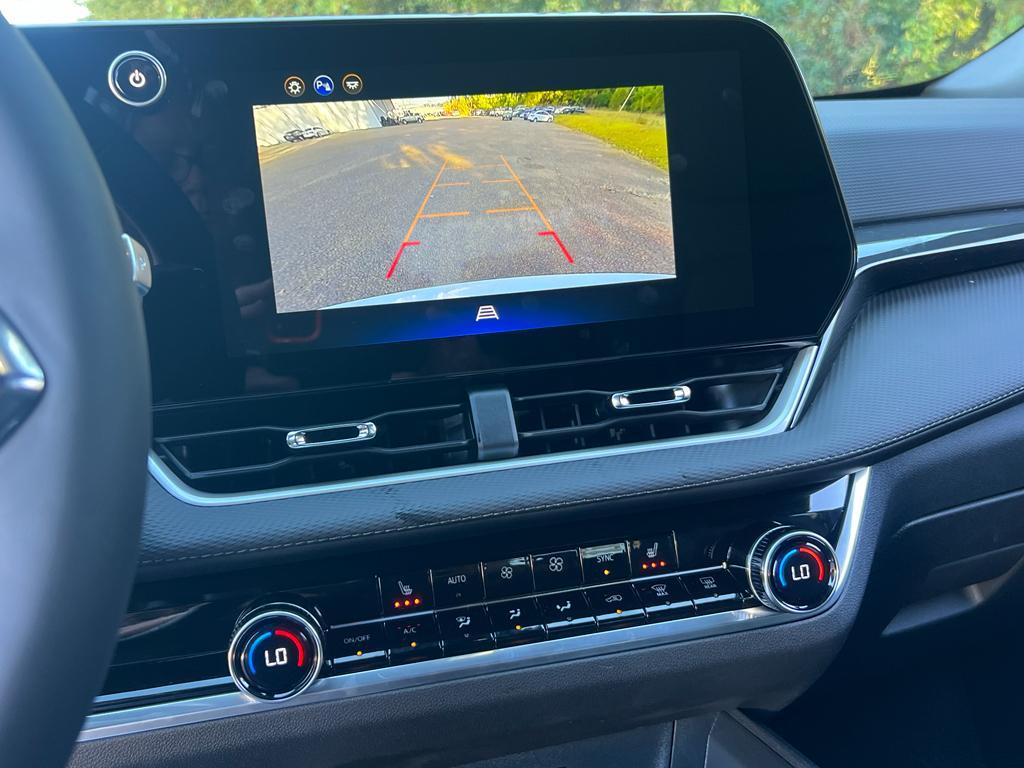 new 2026 Chevrolet Equinox car, priced at $35,125