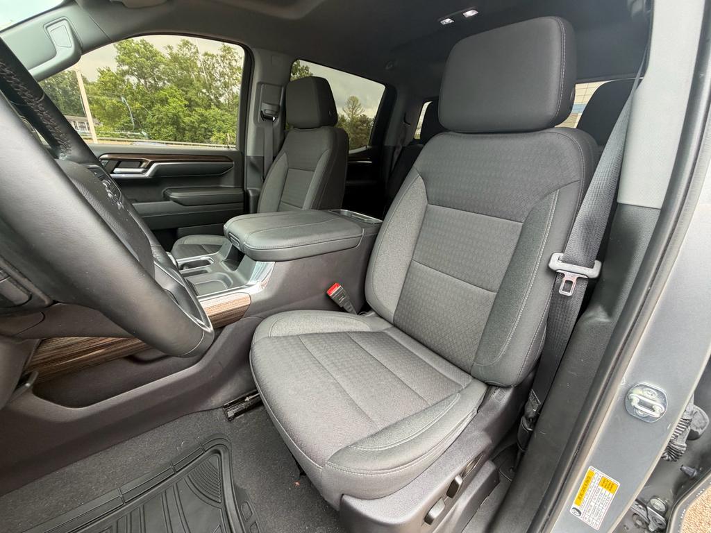 used 2024 Chevrolet Silverado 1500 car, priced at $53,900