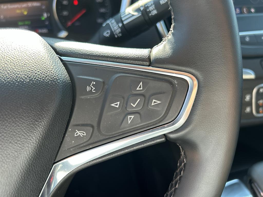 used 2024 Chevrolet Equinox car, priced at $19,999