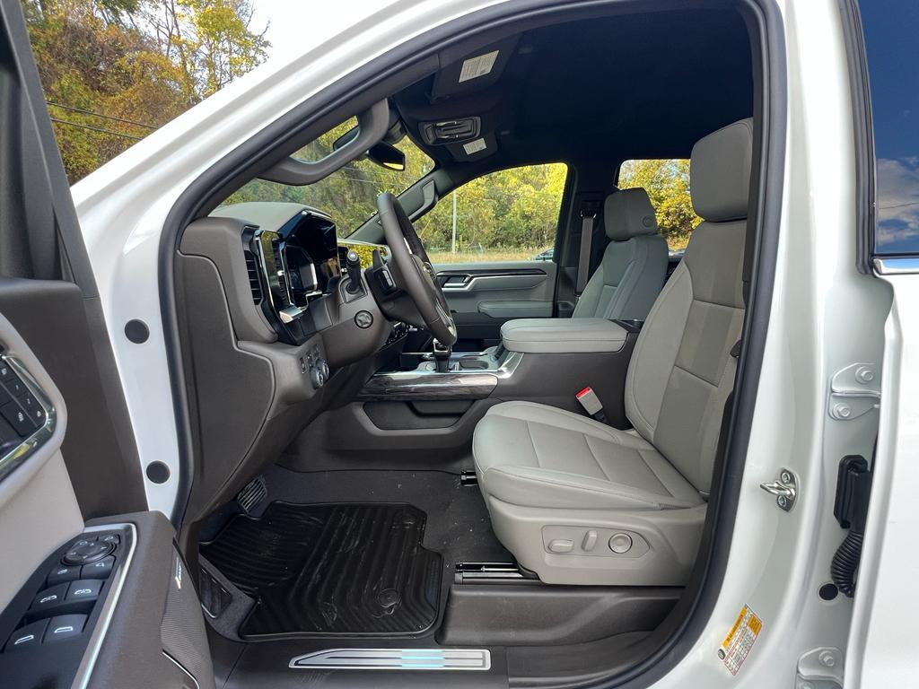 new 2026 Chevrolet Silverado 1500 car, priced at $65,895