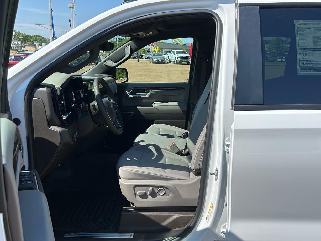 new 2025 Chevrolet Silverado 1500 car, priced at $52,450