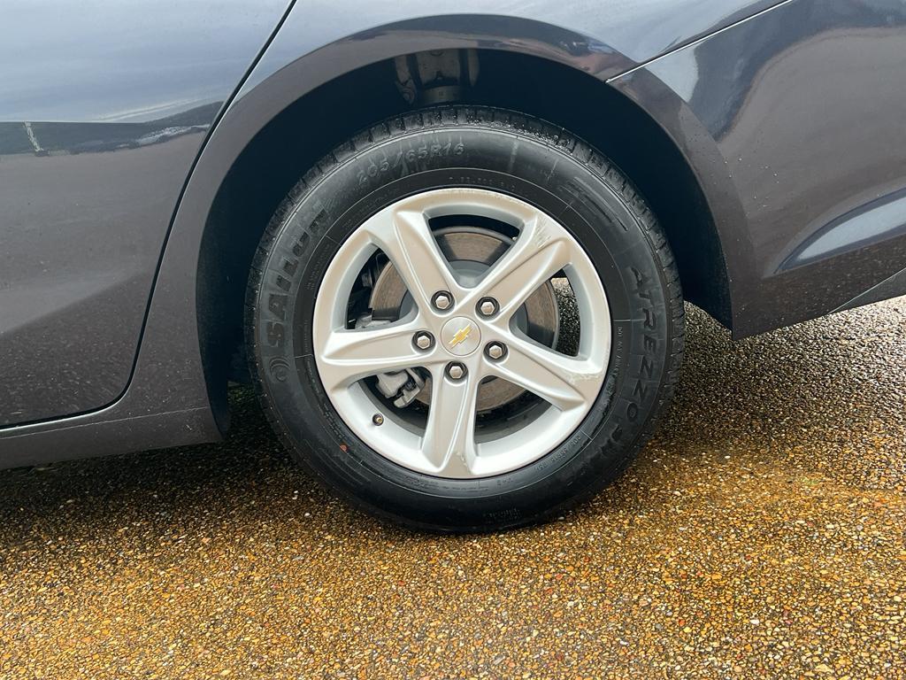 used 2023 Chevrolet Malibu car, priced at $17,899