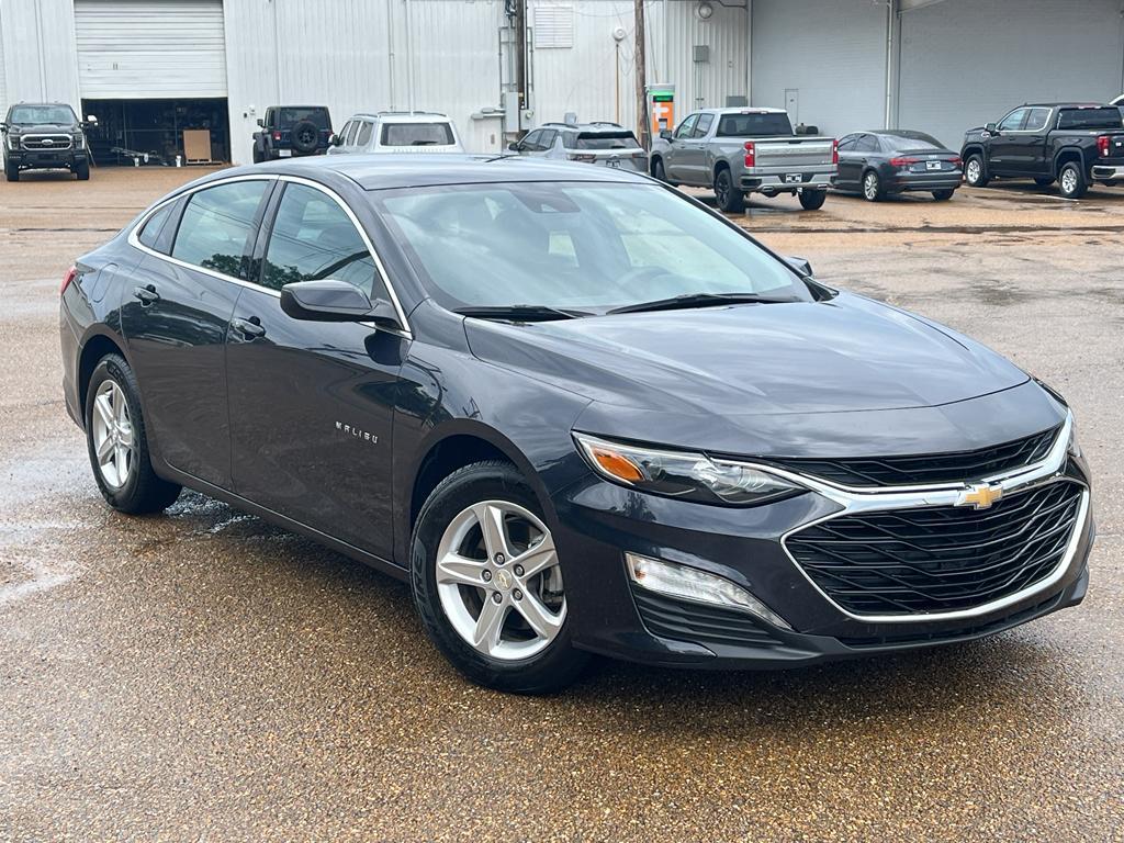 used 2023 Chevrolet Malibu car, priced at $17,899