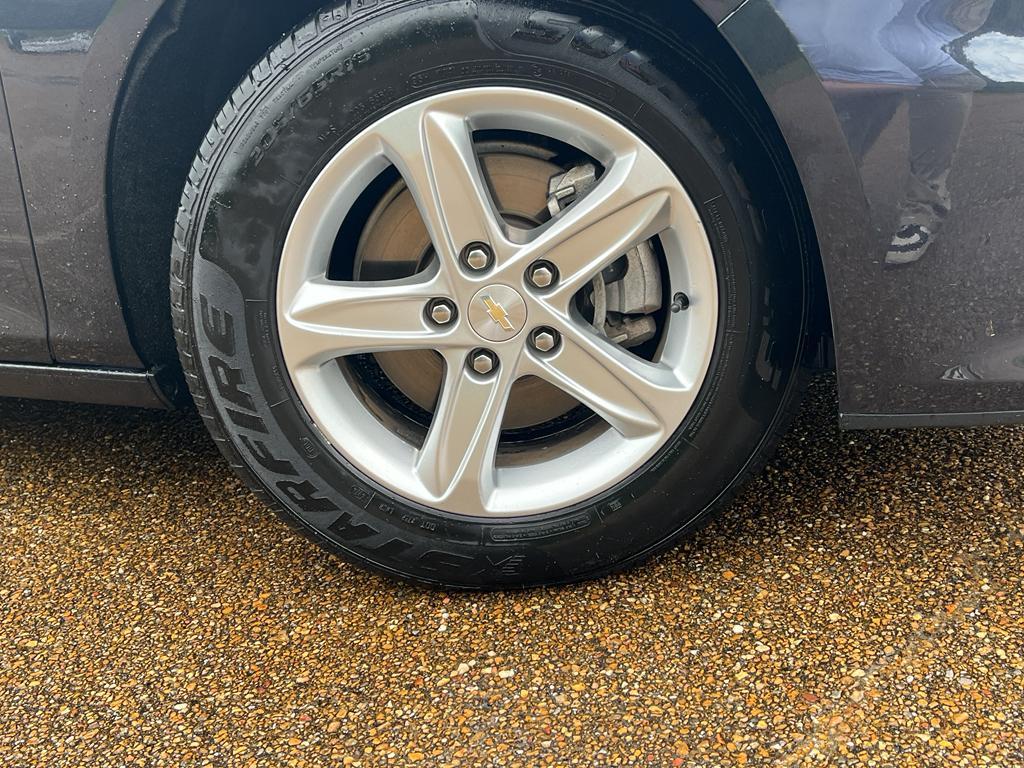 used 2023 Chevrolet Malibu car, priced at $17,899