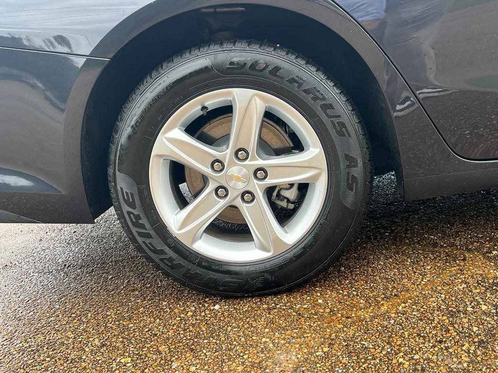 used 2023 Chevrolet Malibu car, priced at $17,899