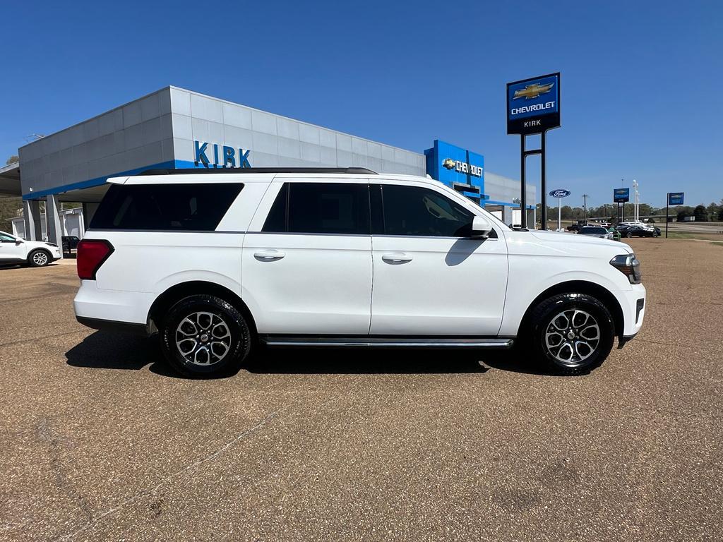 used 2022 Ford Expedition Max car, priced at $38,900