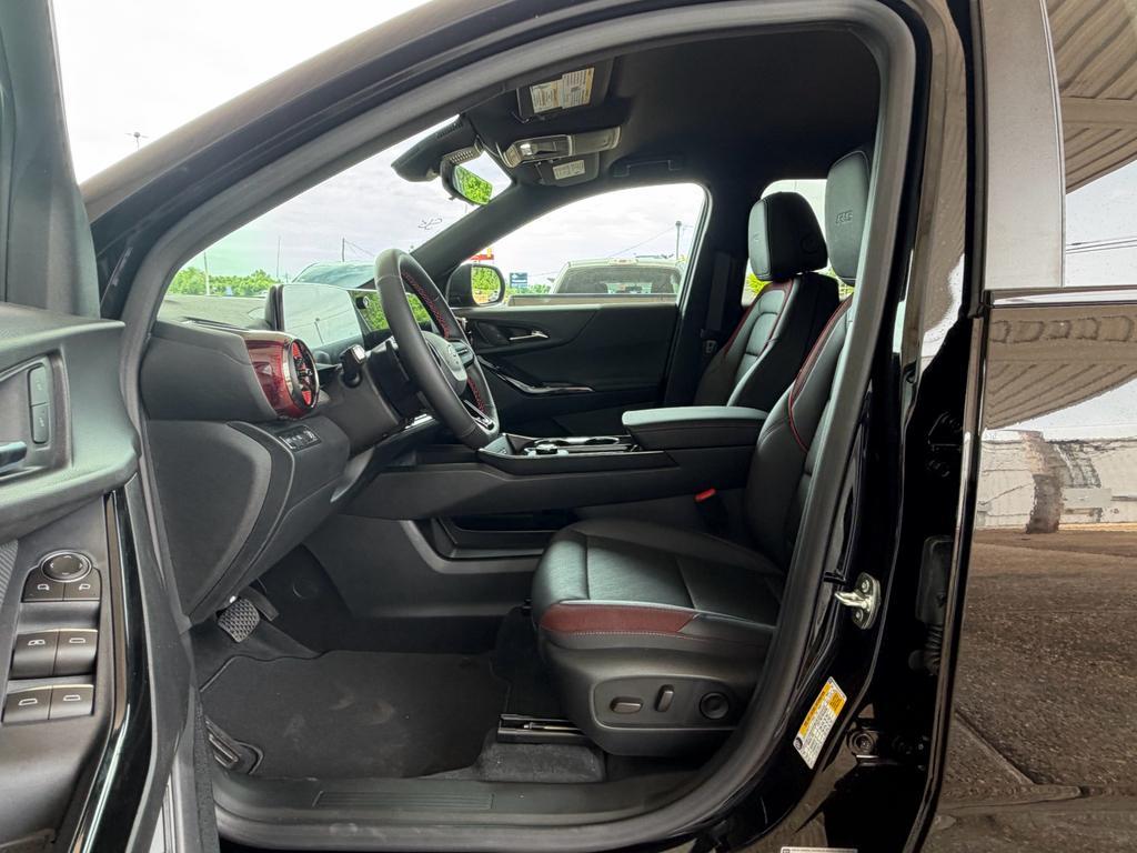 new 2026 Chevrolet Equinox car, priced at $36,580