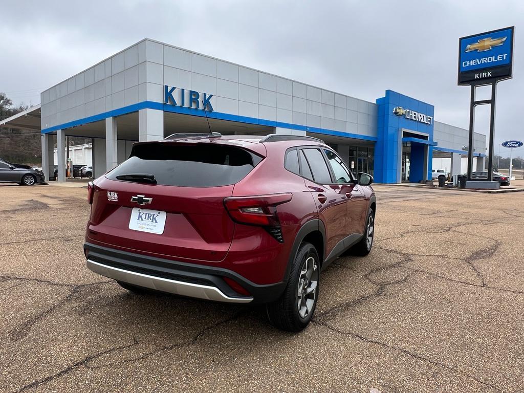 new 2025 Chevrolet Trax car, priced at $25,760
