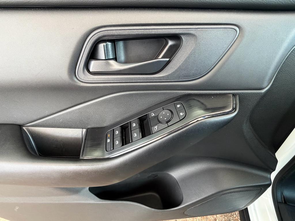 used 2024 Nissan Rogue car, priced at $22,500