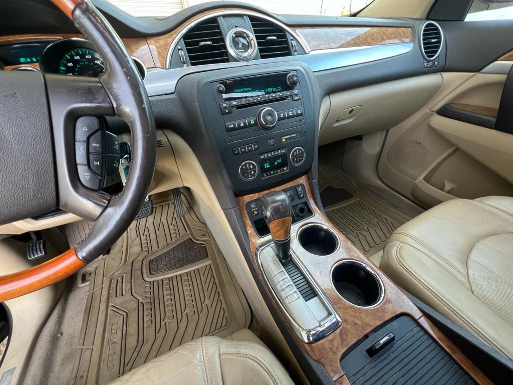 used 2010 Buick Enclave car, priced at $8,500