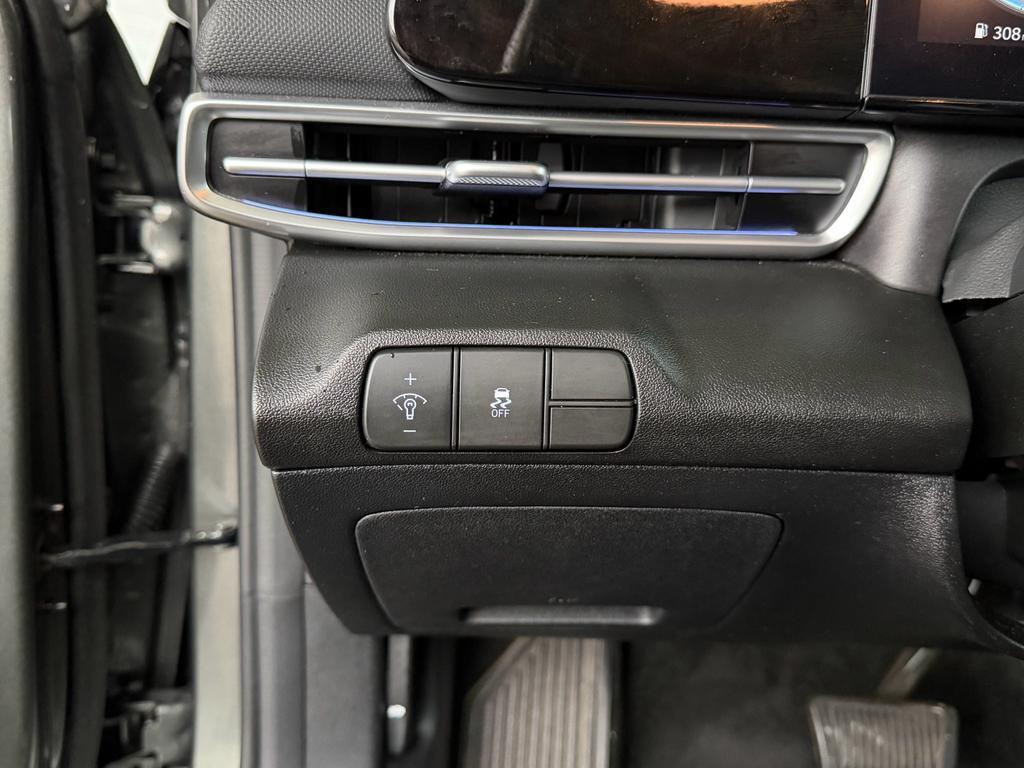 used 2024 Hyundai Elantra car, priced at $22,900