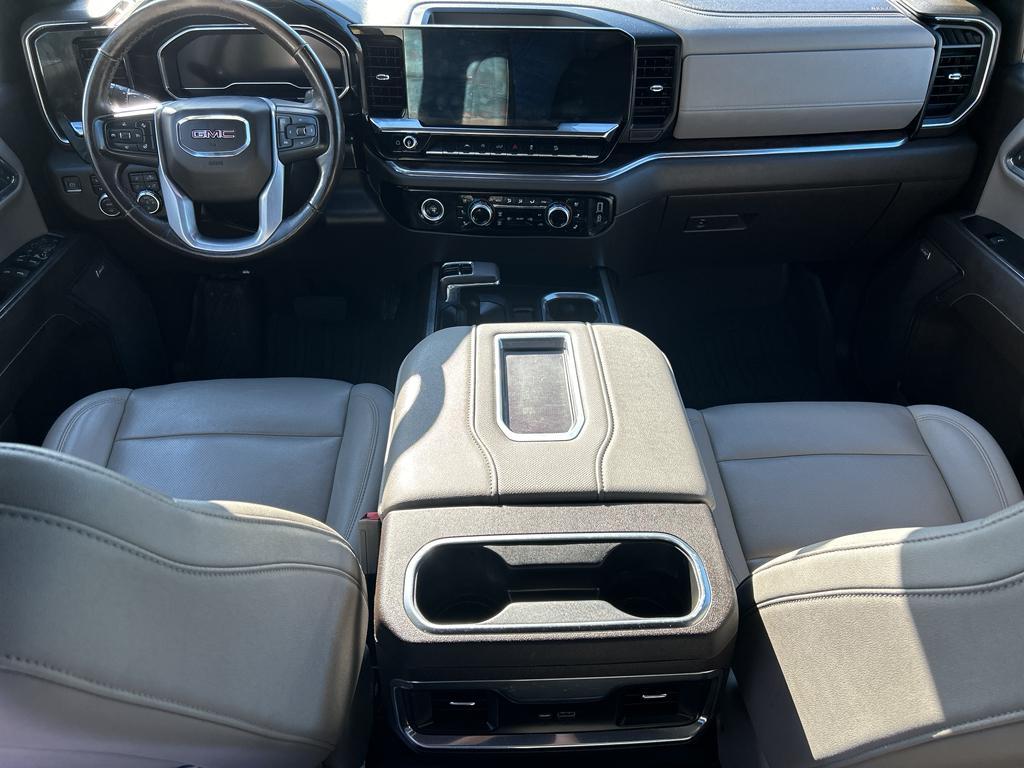 used 2022 GMC Sierra 1500 car, priced at $39,000