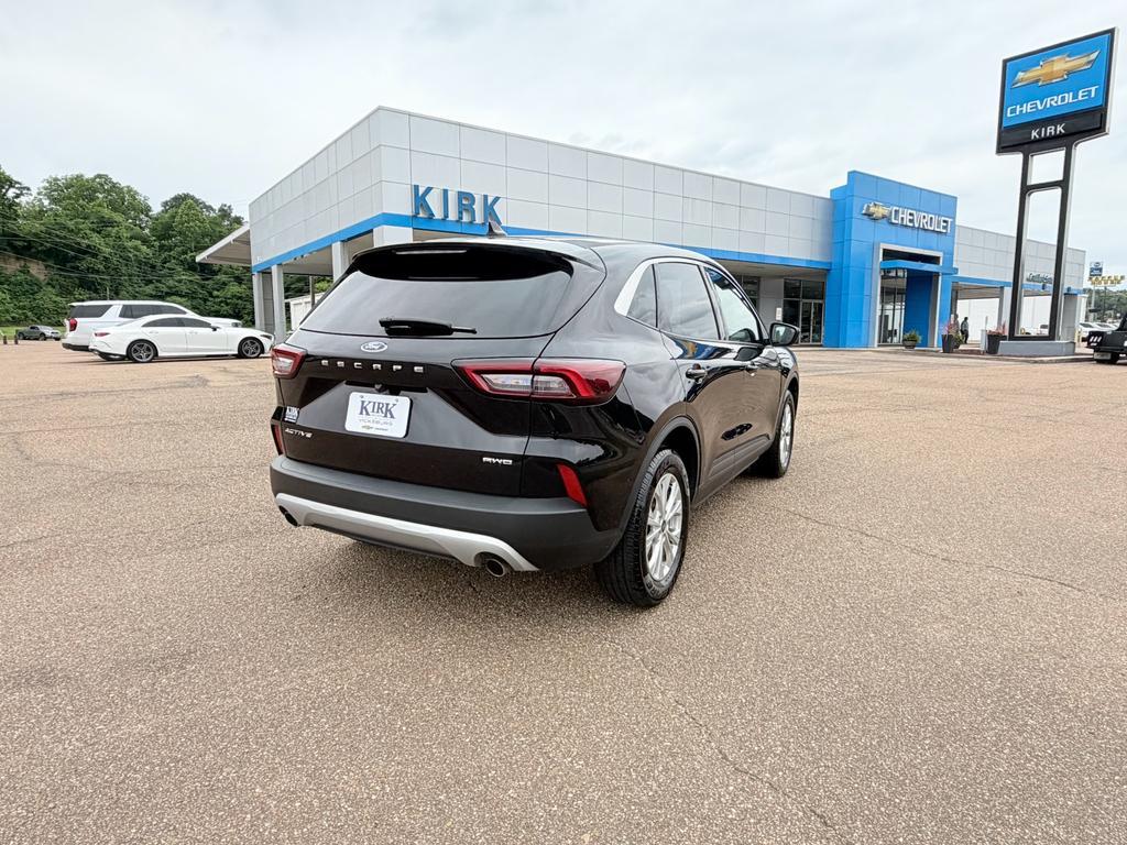 used 2024 Ford Escape car, priced at $23,900