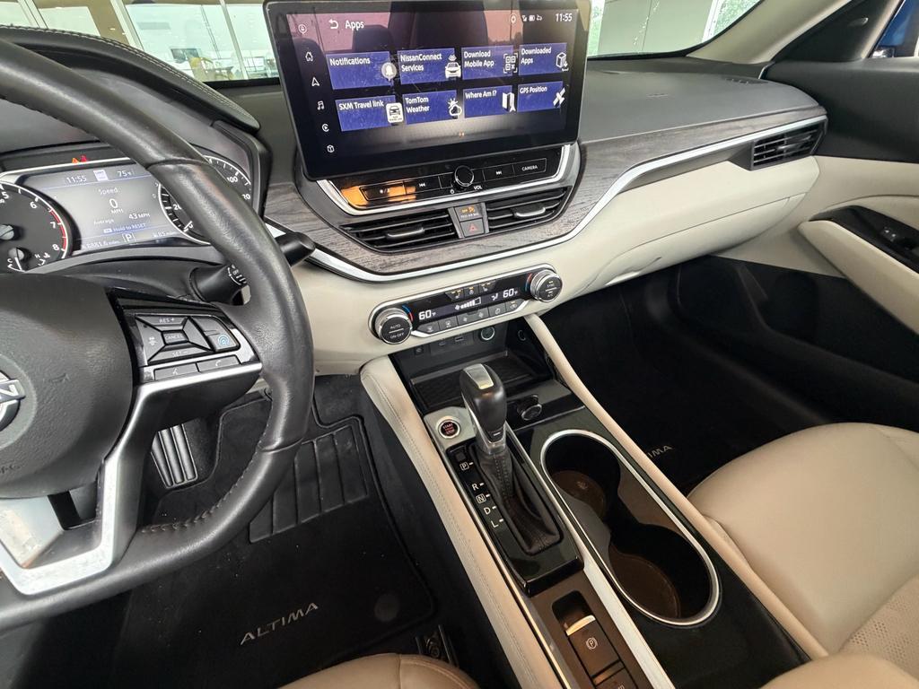 used 2025 Nissan Altima car, priced at $29,250