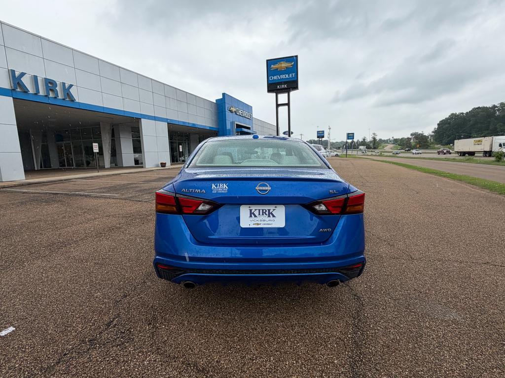 used 2025 Nissan Altima car, priced at $29,250