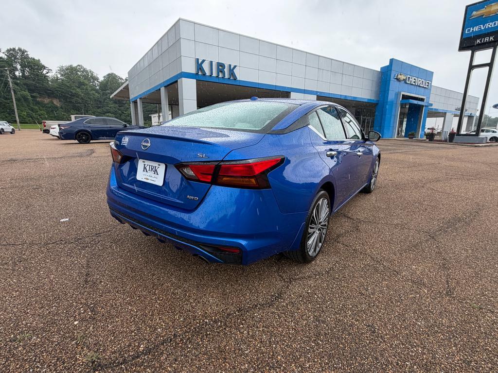 used 2025 Nissan Altima car, priced at $29,250
