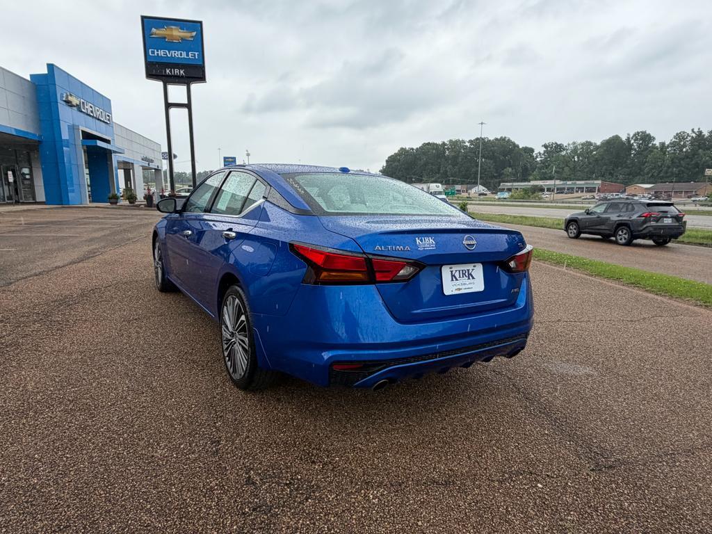 used 2025 Nissan Altima car, priced at $29,250