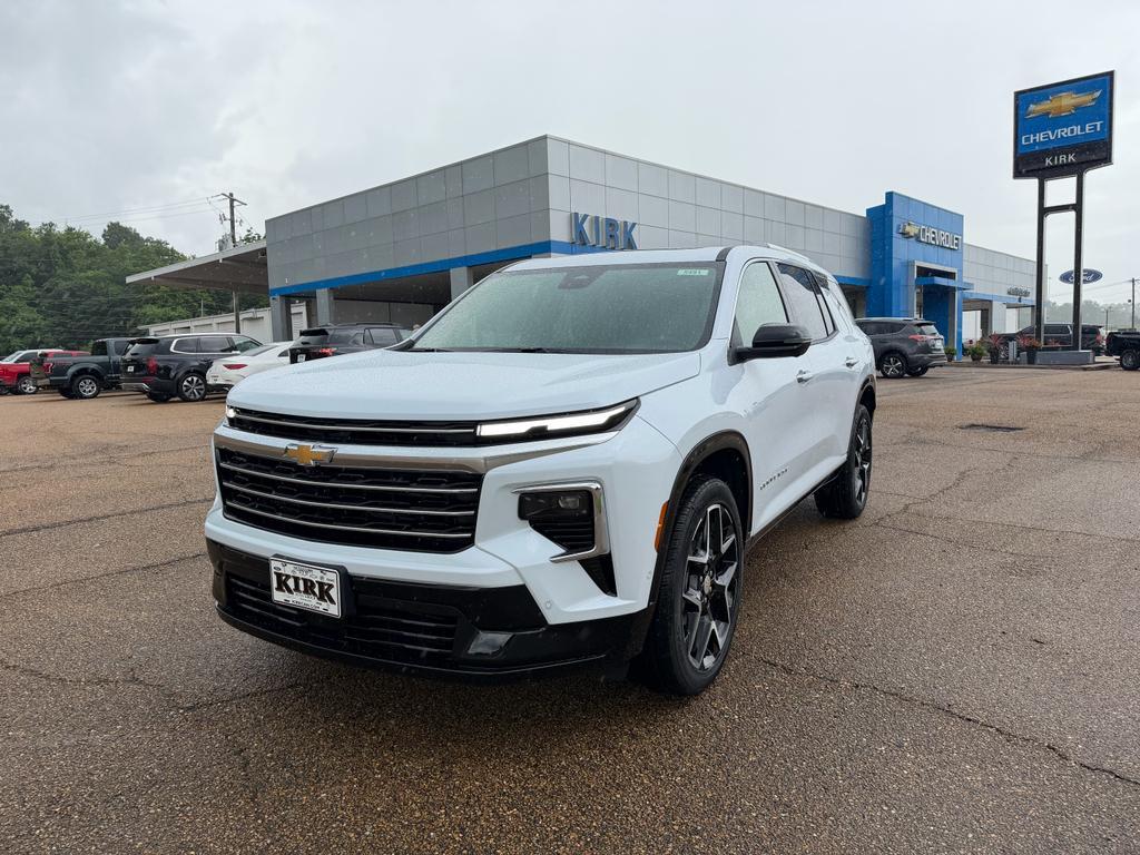 new 2026 Chevrolet Traverse car, priced at $59,630