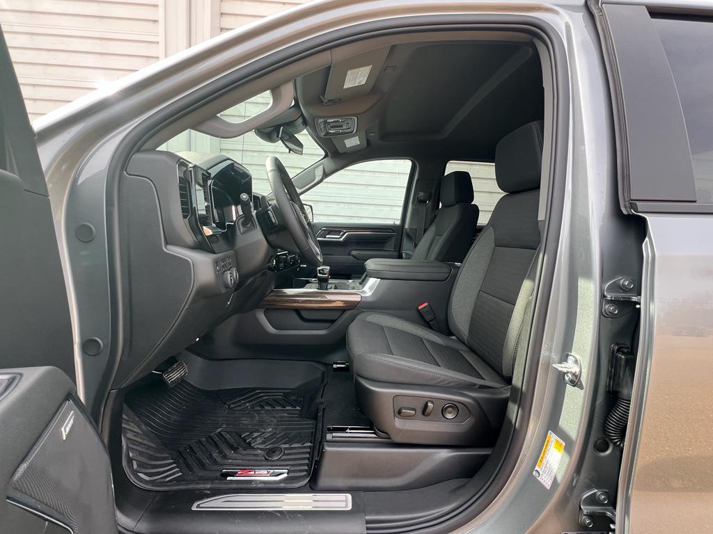 new 2026 Chevrolet Silverado 1500 car, priced at $68,605