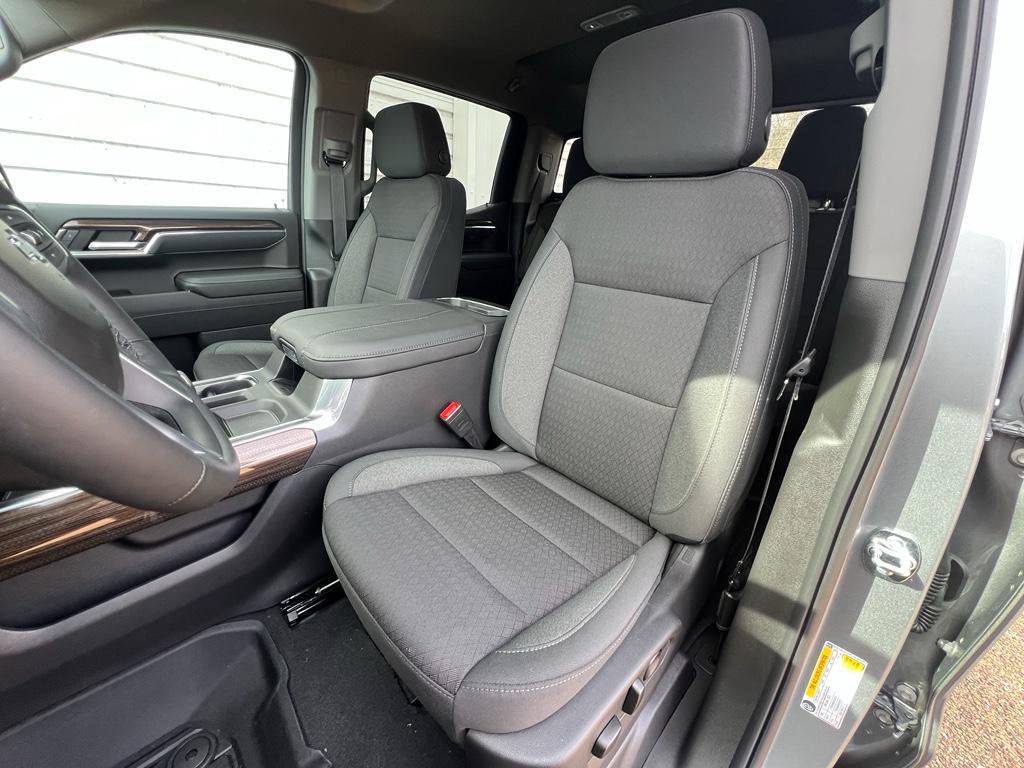 new 2026 Chevrolet Silverado 1500 car, priced at $68,605