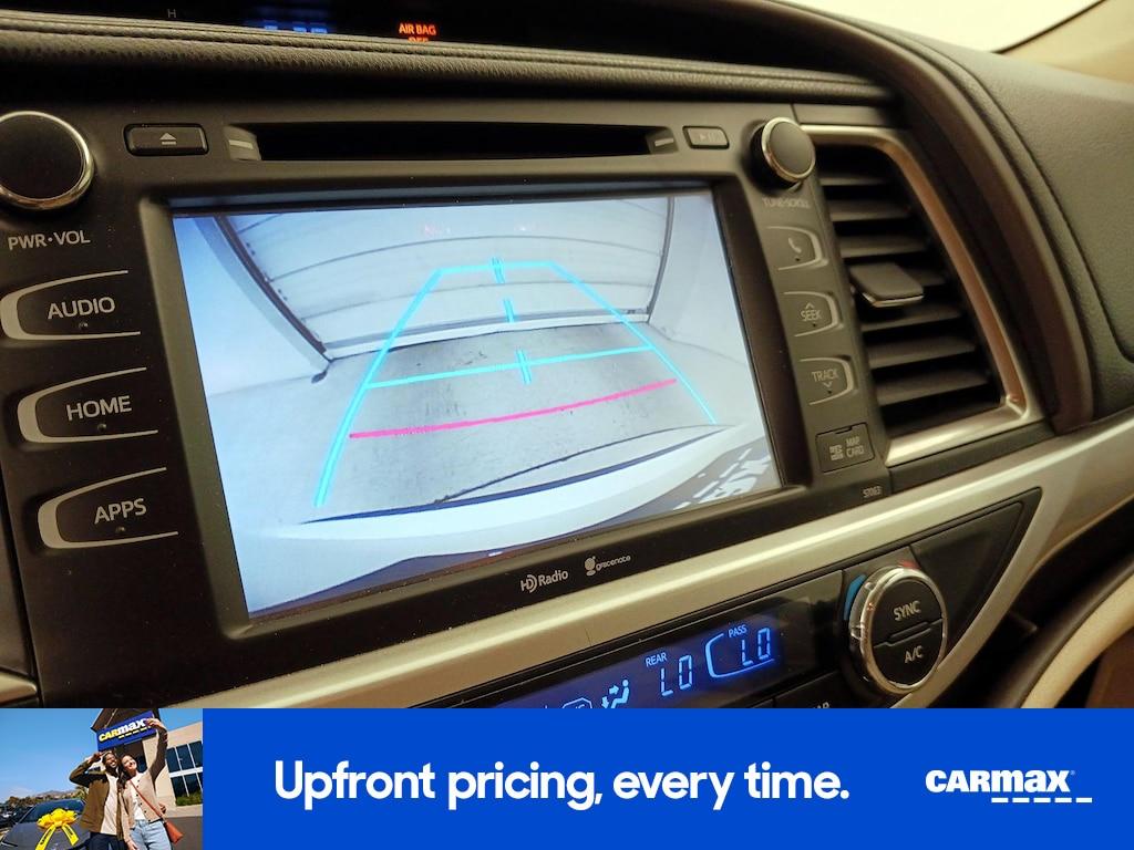 used 2014 Toyota Highlander car, priced at $18,998
