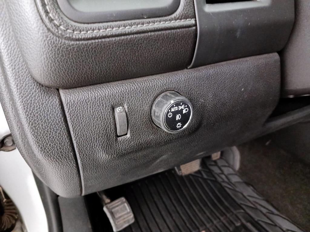 used 2015 GMC Canyon car, priced at $20,998