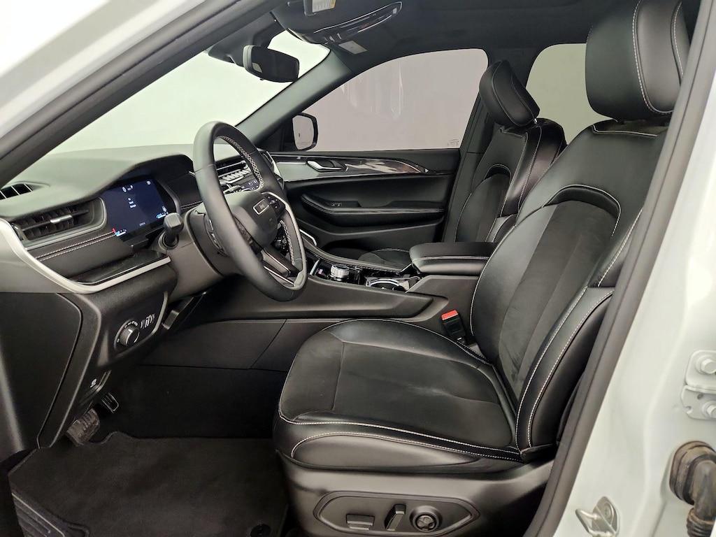 used 2022 Jeep Grand Cherokee car, priced at $28,998