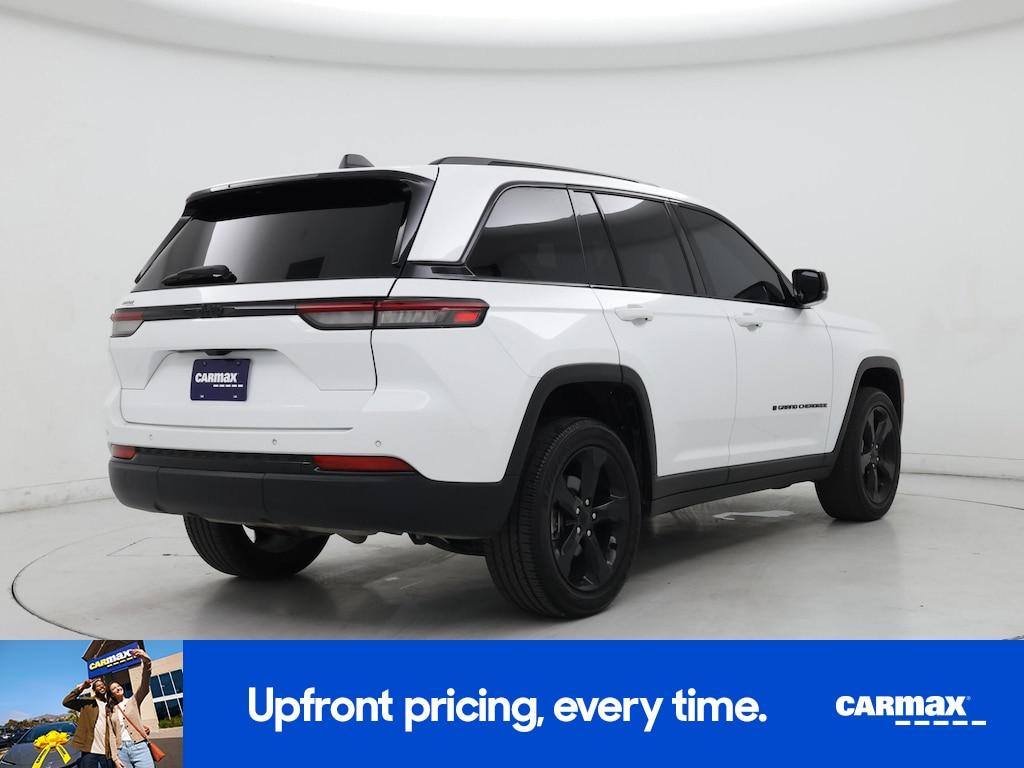 used 2022 Jeep Grand Cherokee car, priced at $28,998