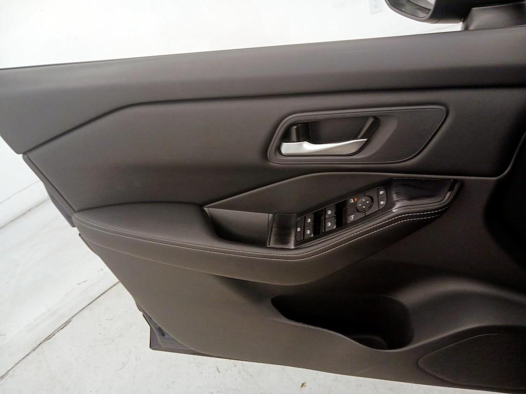 used 2024 Nissan Rogue car, priced at $21,998