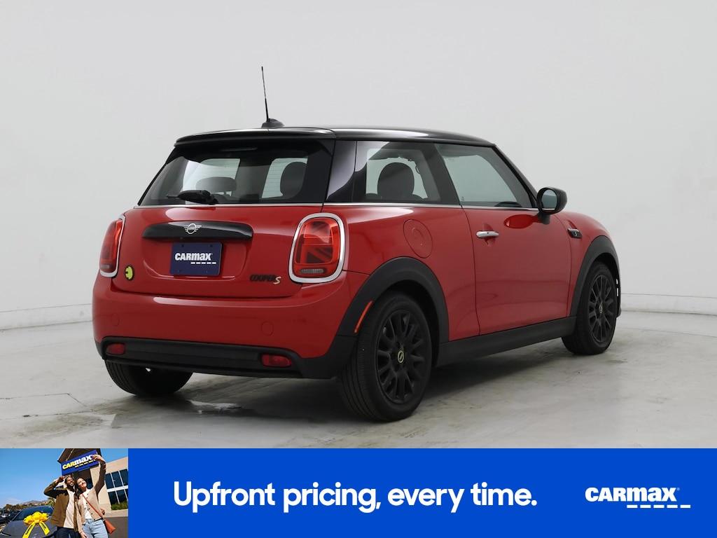 used 2022 MINI SE Hardtop car, priced at $17,998