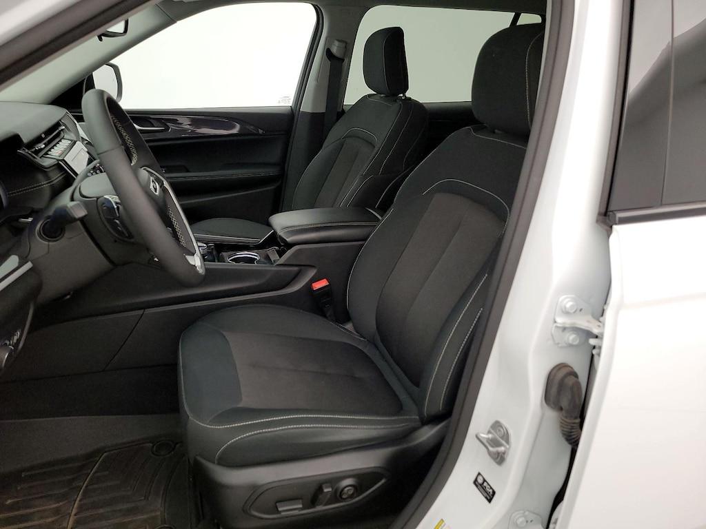 used 2023 Jeep Grand Cherokee L car, priced at $31,998