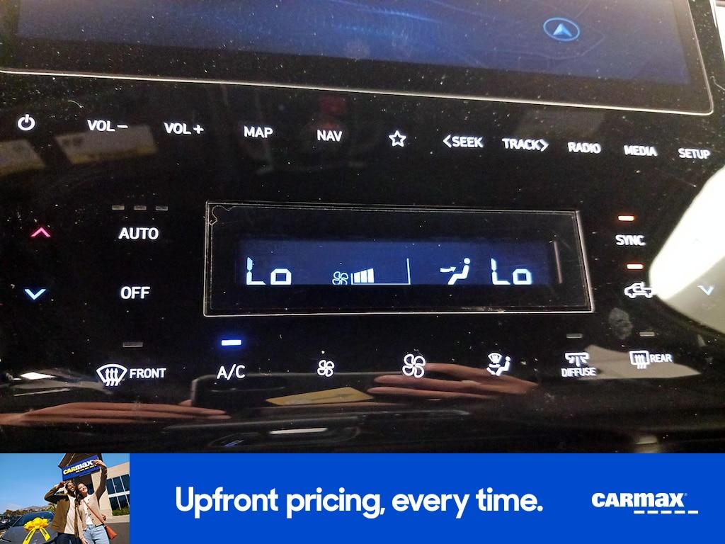 used 2023 Hyundai SANTA CRUZ car, priced at $28,998