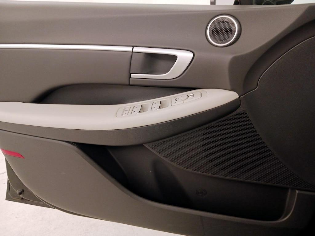 used 2025 Hyundai Sonata car, priced at $25,998
